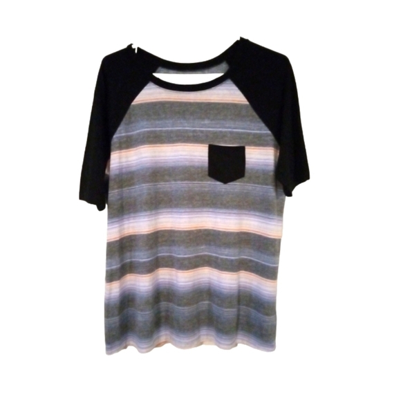Torrid Classic Fit NWOT Horiz. Multicolor Striped Super Soft Pocket Tee 00 = M/L - Picture 1 of 7